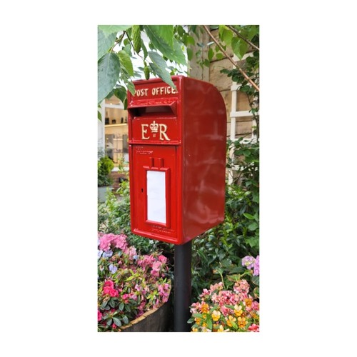Post box wall mounted - box, mounted/pillar